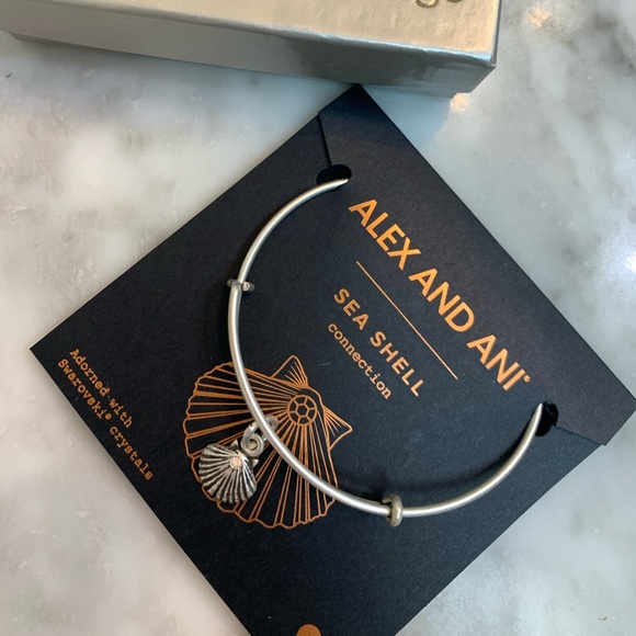 Alex and Ani bracelet ! - Picture 3 of 4